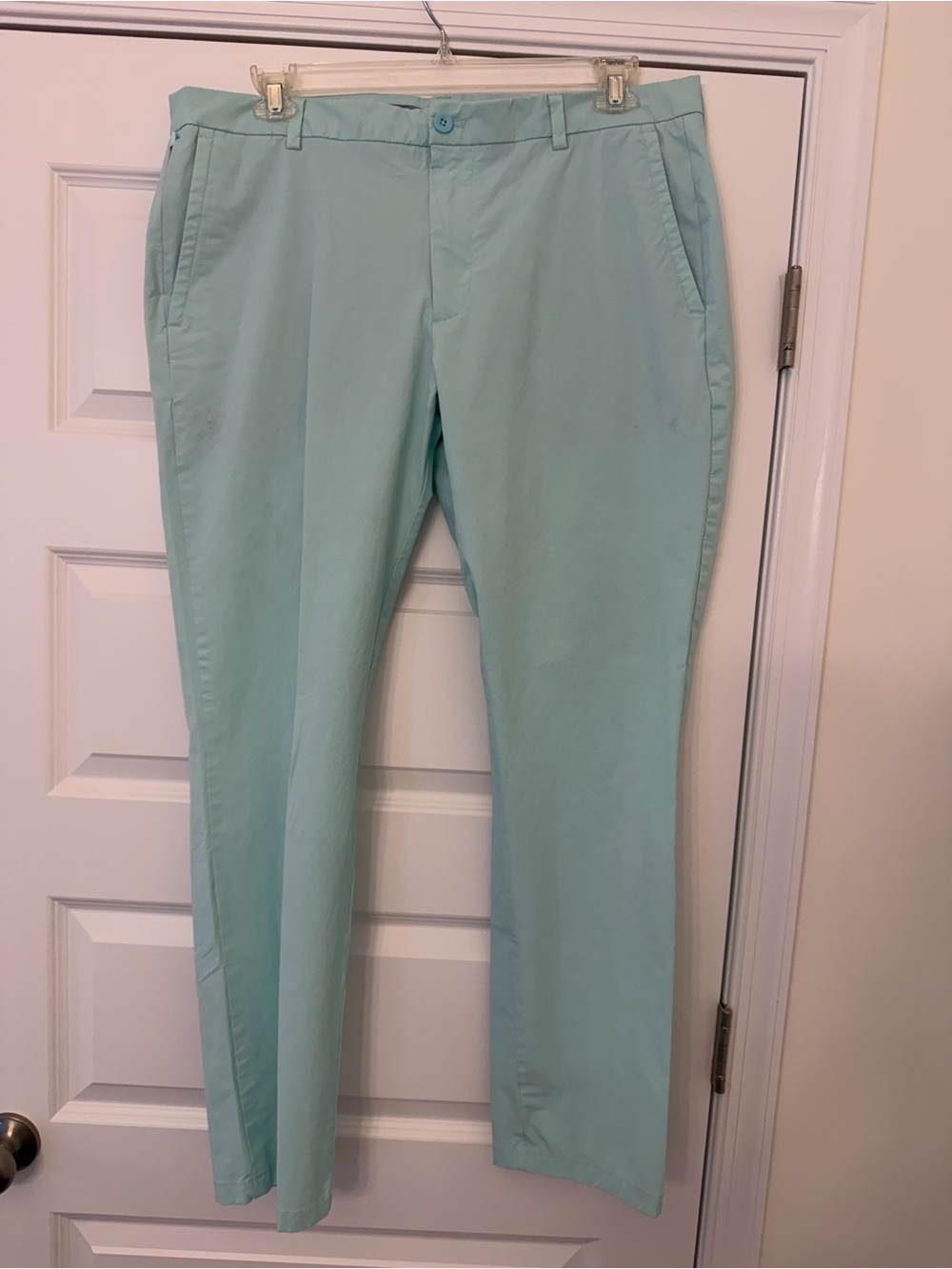 Men's Vineyard Vines 5 Pocket OTG pants in Light Aqua